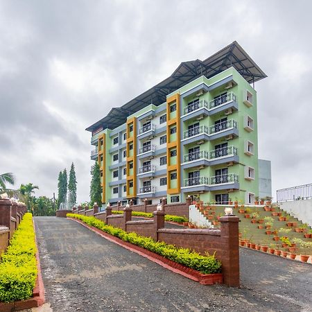Treebo Green Village Resort - Goa Maneri  المظهر الخارجي الصورة