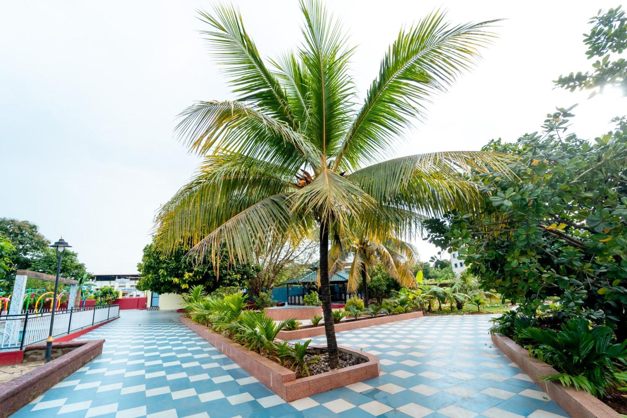 Treebo Green Village Resort - Goa Maneri  المظهر الخارجي الصورة
